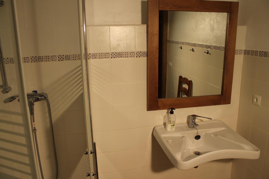 Apartamentos Real Fabrica Hojalata Júzcar Szoba fotó